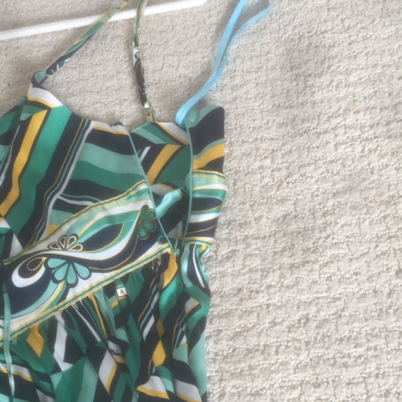 💕Host Pick💕Guess by Marciano Silk dress - Picture 2 of 3